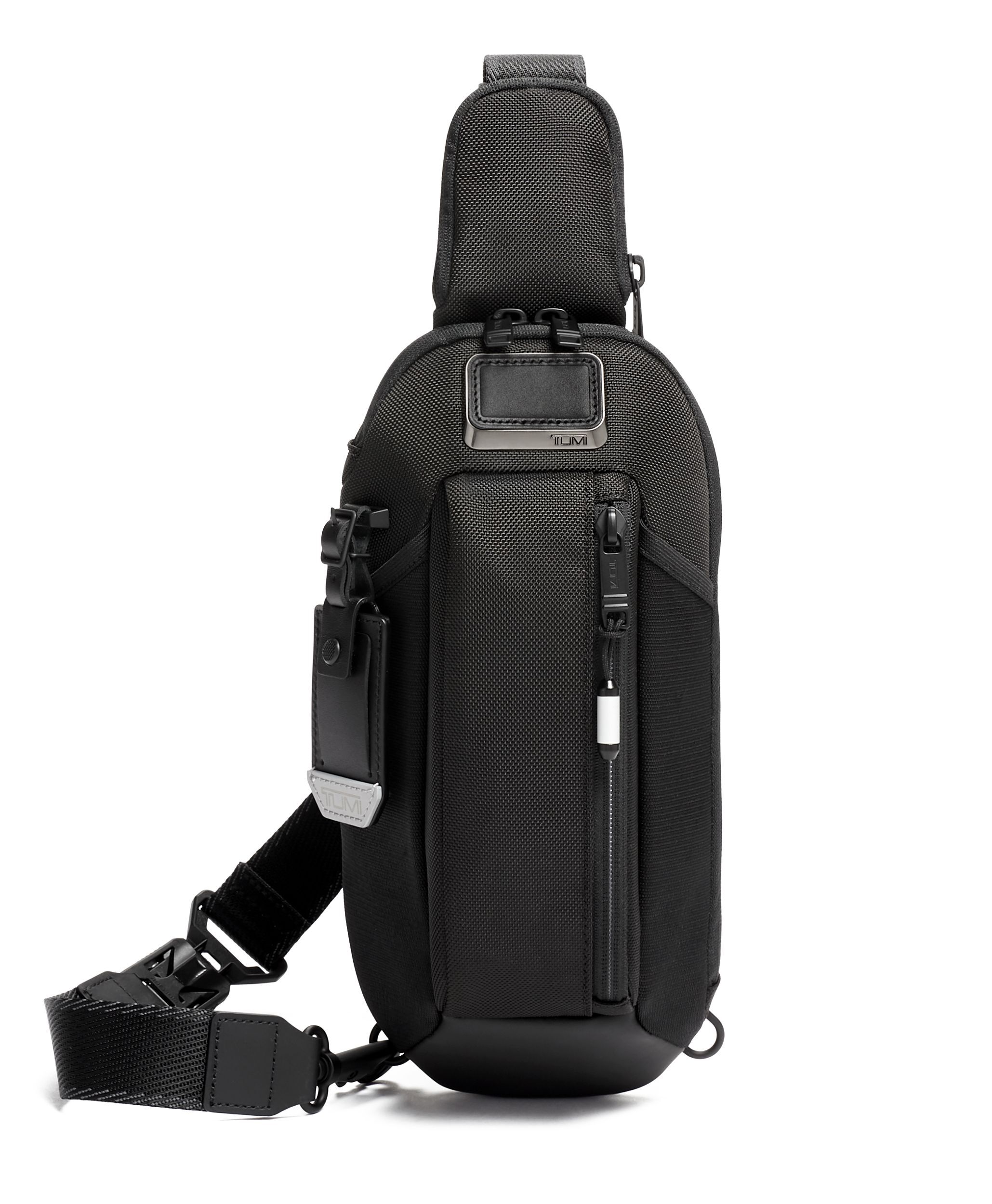Alpha Bravo Esports Pro Sling in Black | TUMI HK