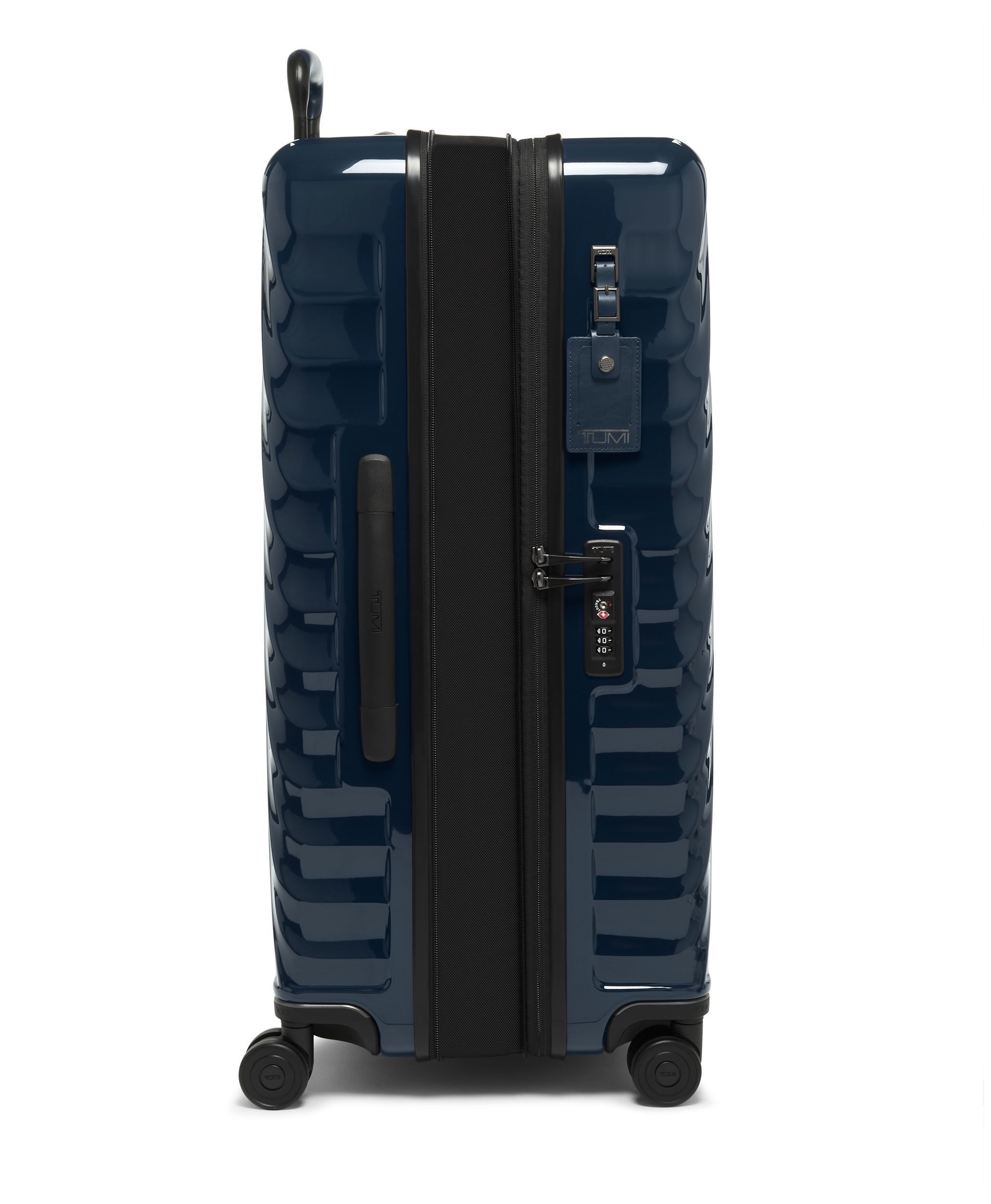 19 Degree Extended Trip Expandable 4 Wheeled Packing Case in