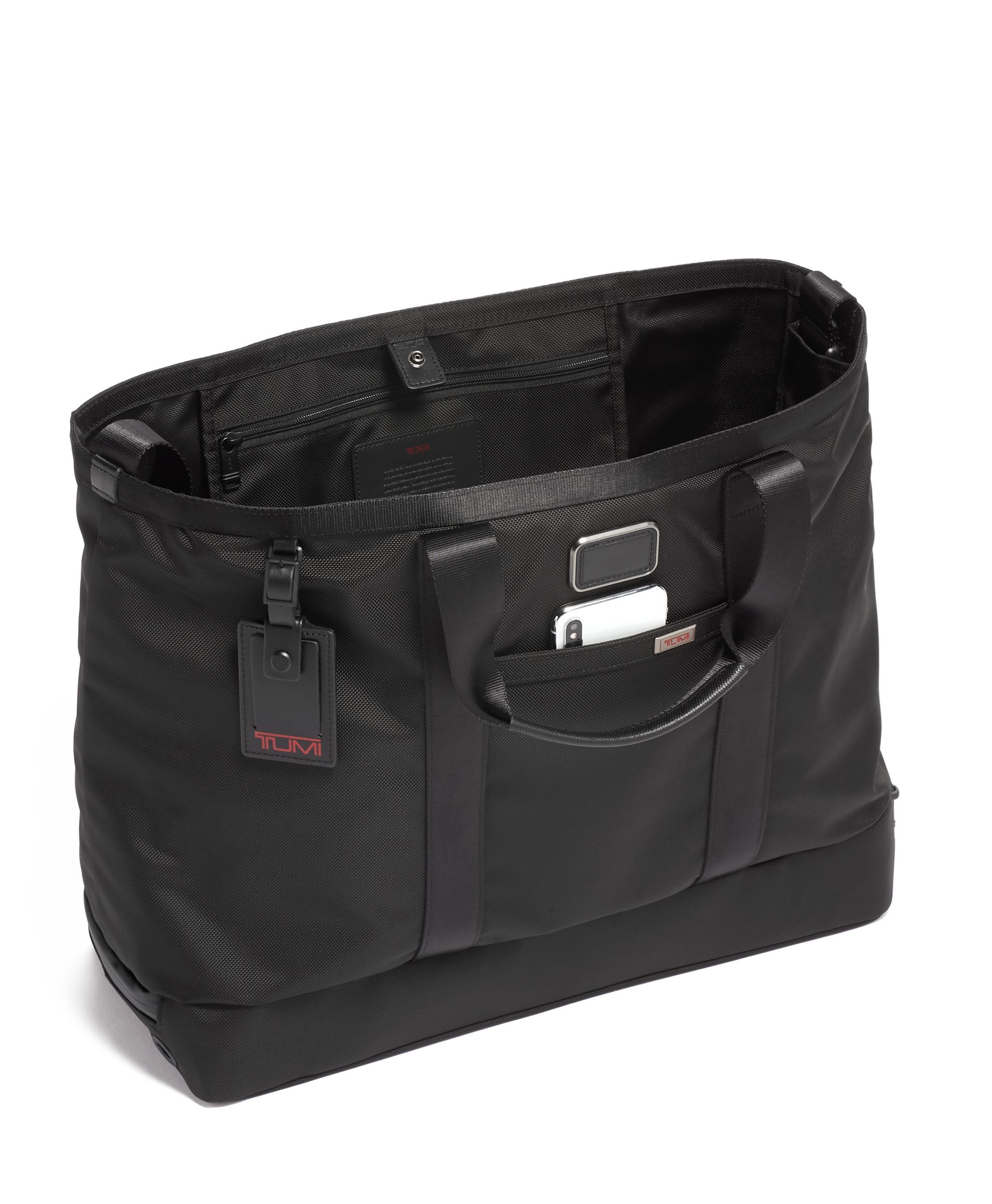 Alpha Carryall Tote in Black | TUMI HK