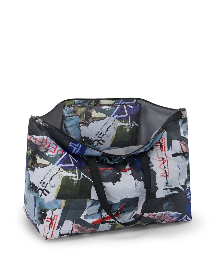 Tumi VOYAGEUR JUST IN CASE TOTE hi-res | TUMI