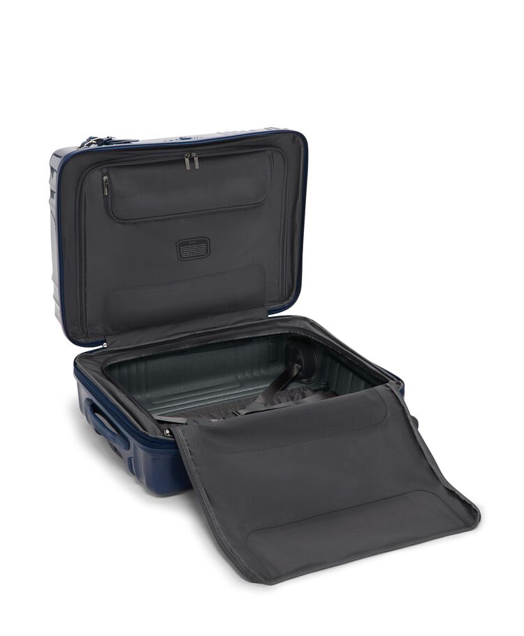 TUMI LATITUDE 中號可擴展手提旅行箱  hi-res | TUMI