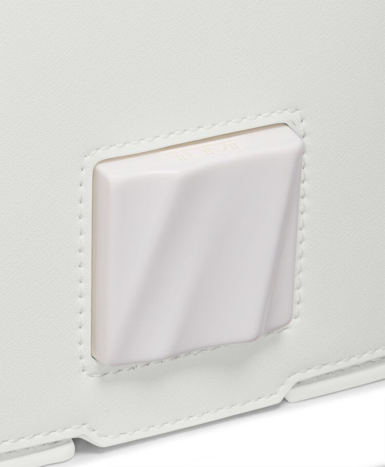 OLAS 小號斜揹袋  hi-res | TUMI