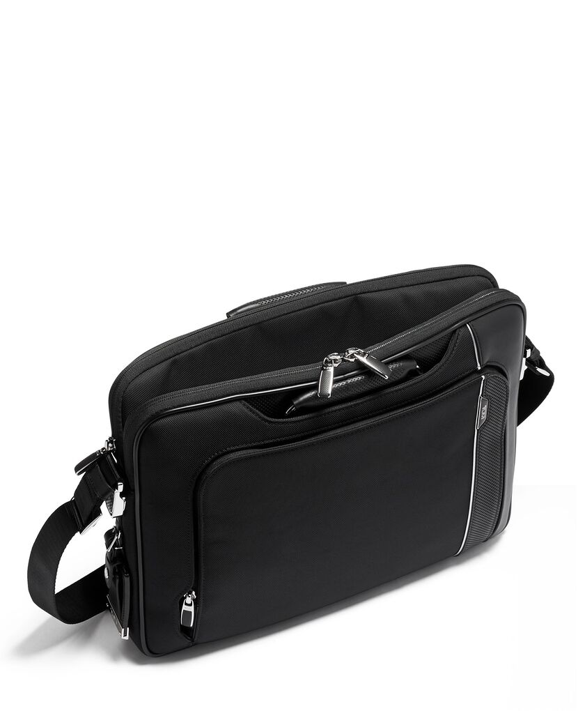 ARRIVE' Hannover Slim Brief  hi-res | TUMI