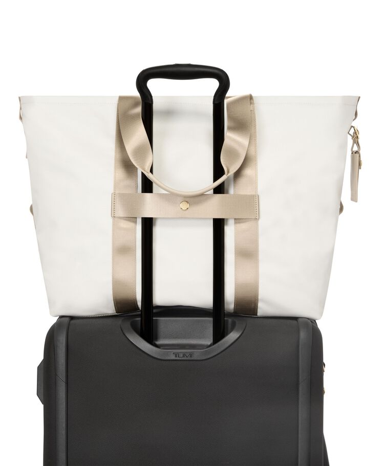 ALPHA BRAVO Essential Large East West Tote hi-res | TUMI