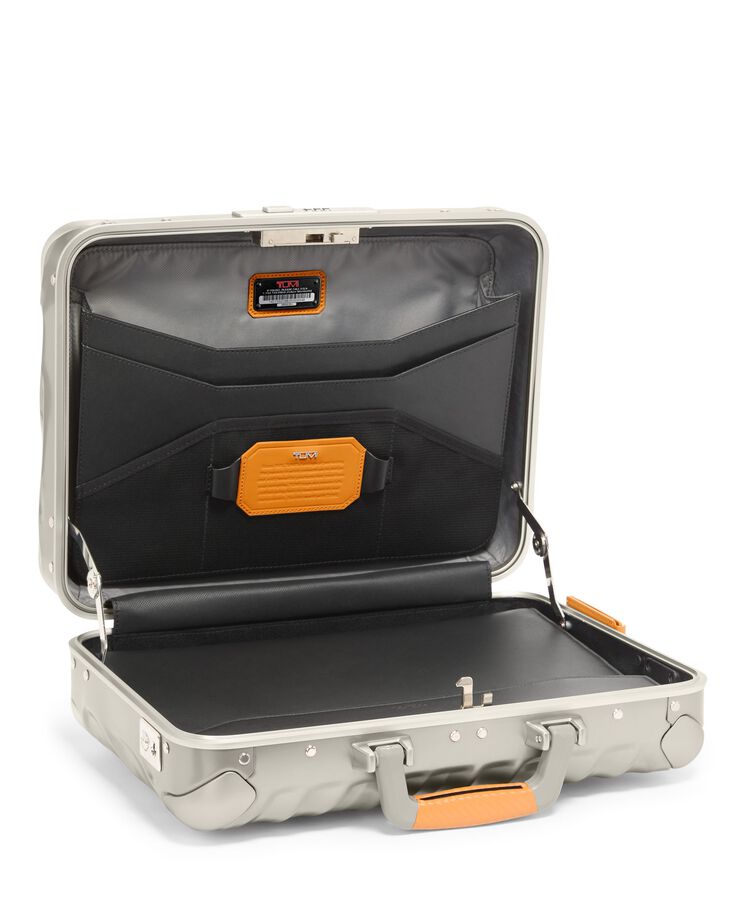 Tumi 19 DEGREE TITANIUM BRIEFCASE hi-res | TUMI