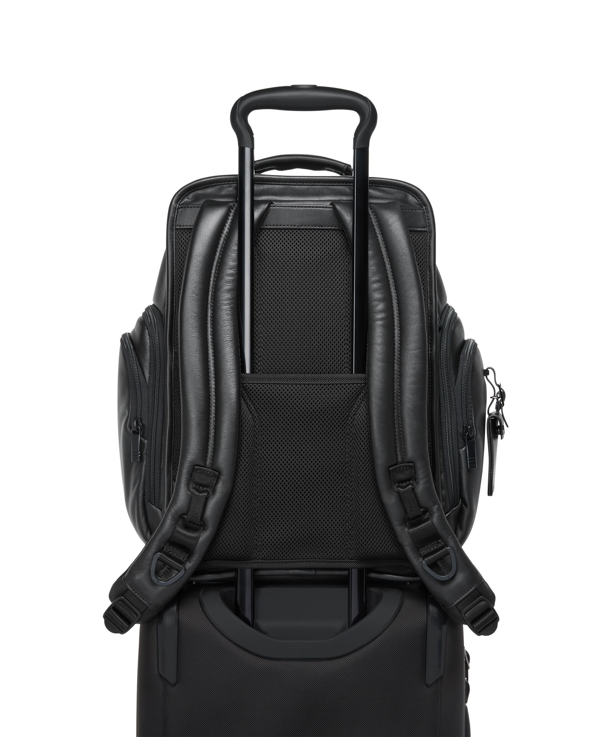 Tumi Alpha TUMI Brief Pack® in Black | TUMI HK