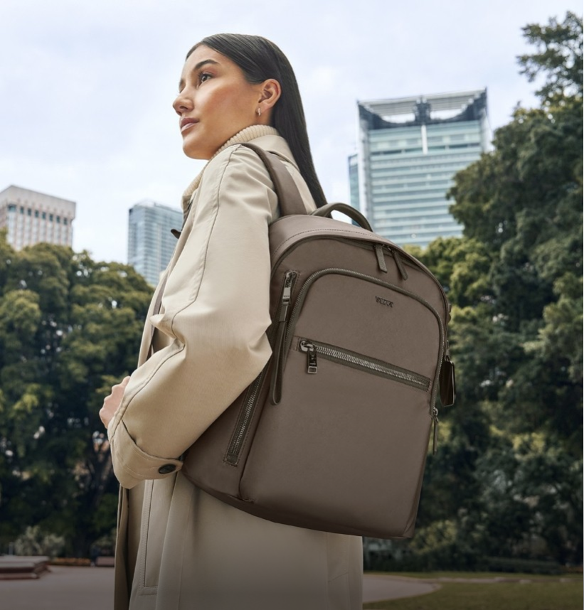 Voyageur Celina Backpack in Black/Gold | TUMI HK