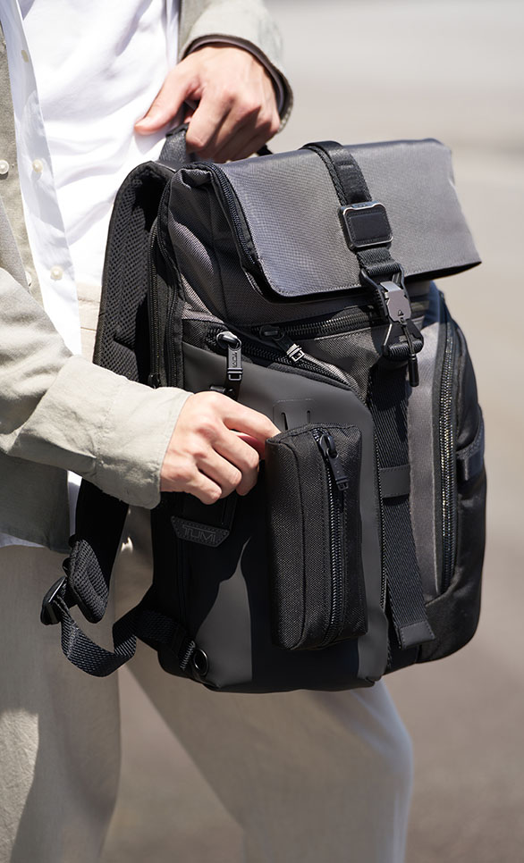 SS24_Seasonal_AlphaBravo_LogisticsBackpack_Charcoal_RGB_2_300dpi_M3